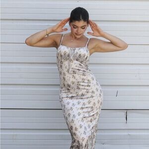 Velvet dress Bodhi Boutique